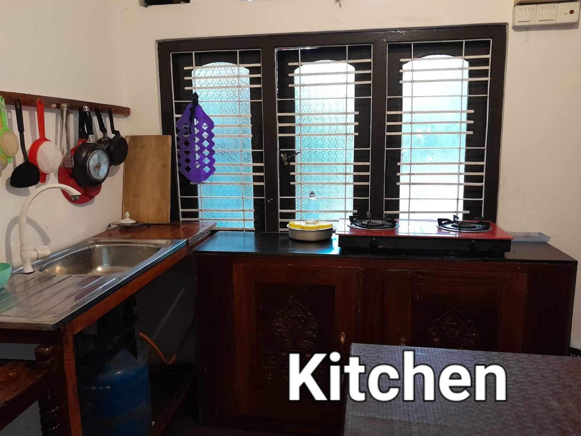 Sakura Calm Rest Bed & Breakfast Mirissa Bagian luar foto